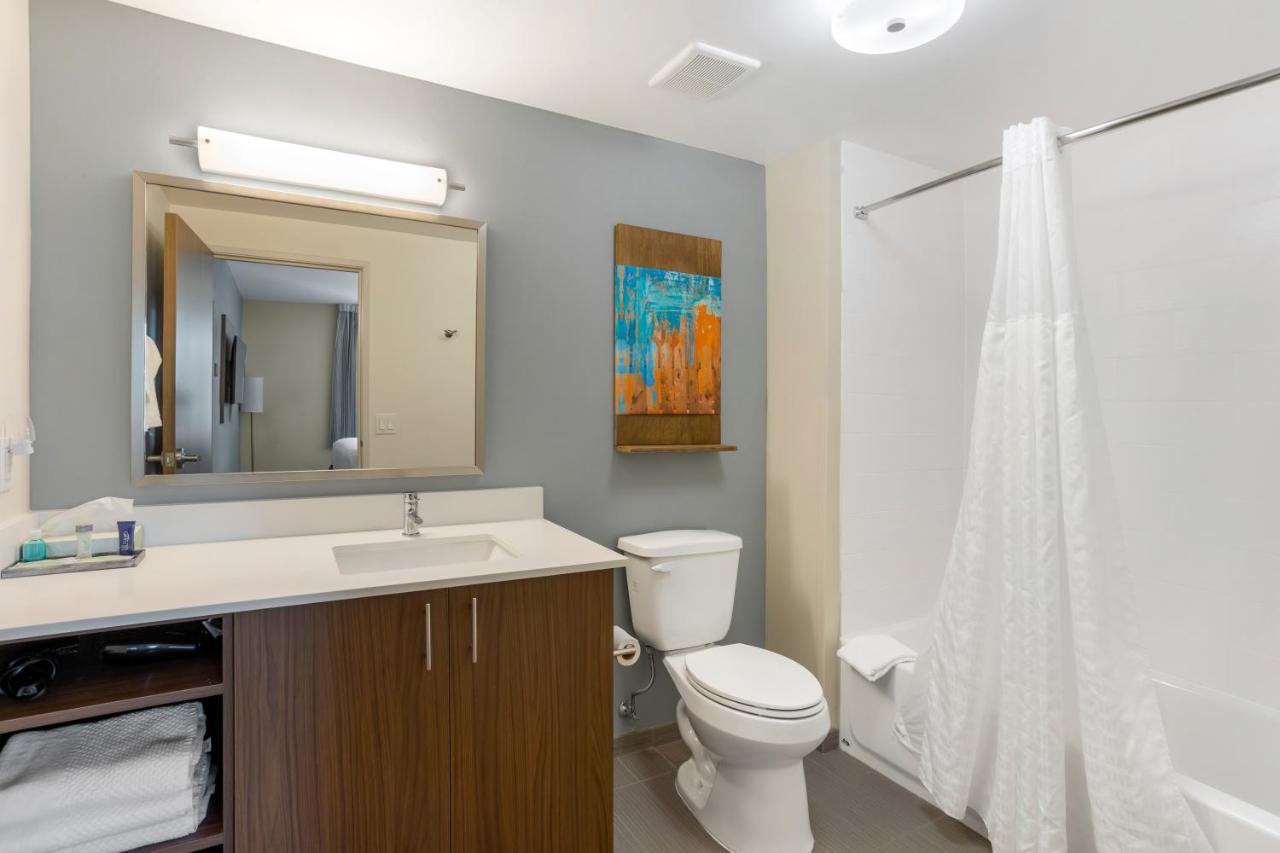 Hotel Mainstay North - York