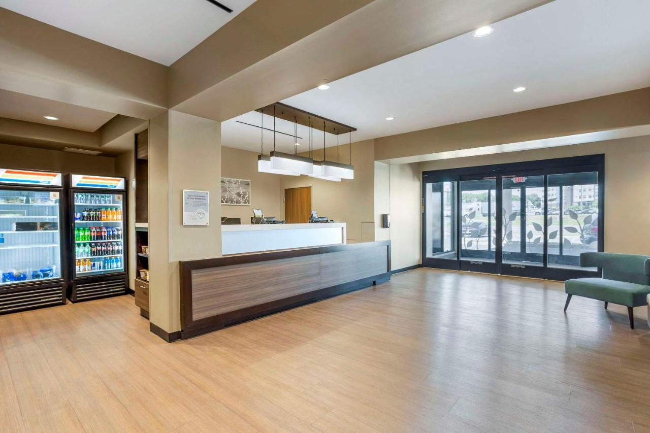 Hotel Mainstay North - York